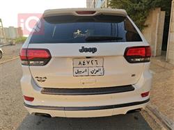 جیپ گراند شیرۆکی